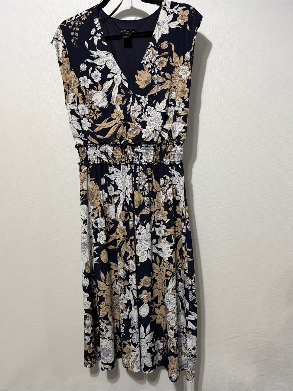Floral V-Neck Smocked Waist Midi Dress in Navy, Beige & White